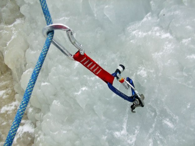 Grivel-360-Ice-Screw Crank Opening Gate of Carabiner